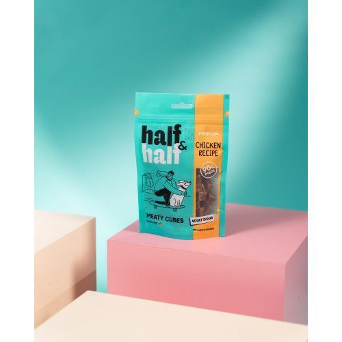 Ласощі для собак Half&Half у формі м'ясних кубиків з куркою, 100 г 31793 фото